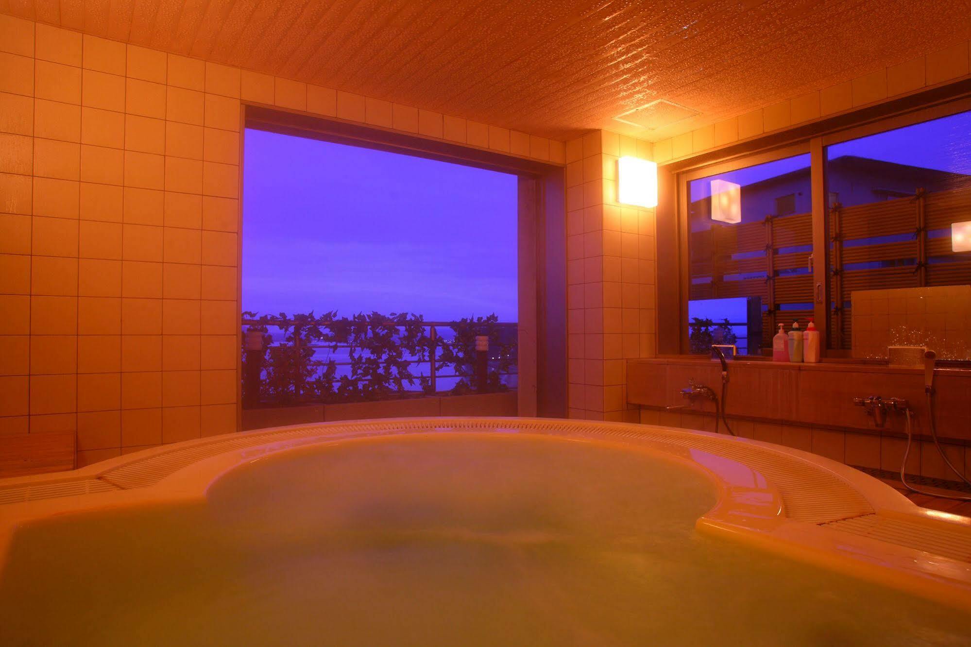 ฮิมิ ออนเซนเกียว เอะอิโฮะกะกุ Hotel ภายนอก รูปภาพ