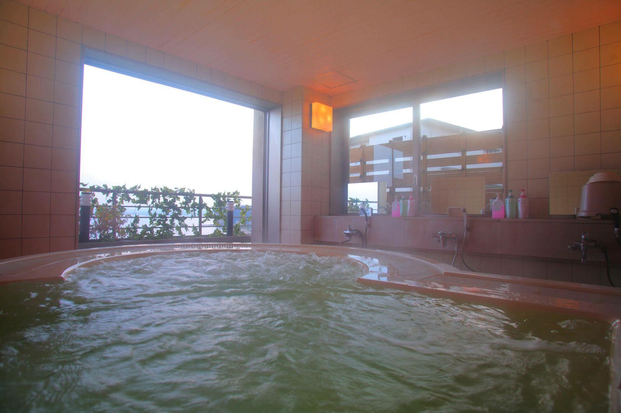 ฮิมิ ออนเซนเกียว เอะอิโฮะกะกุ Hotel ภายนอก รูปภาพ